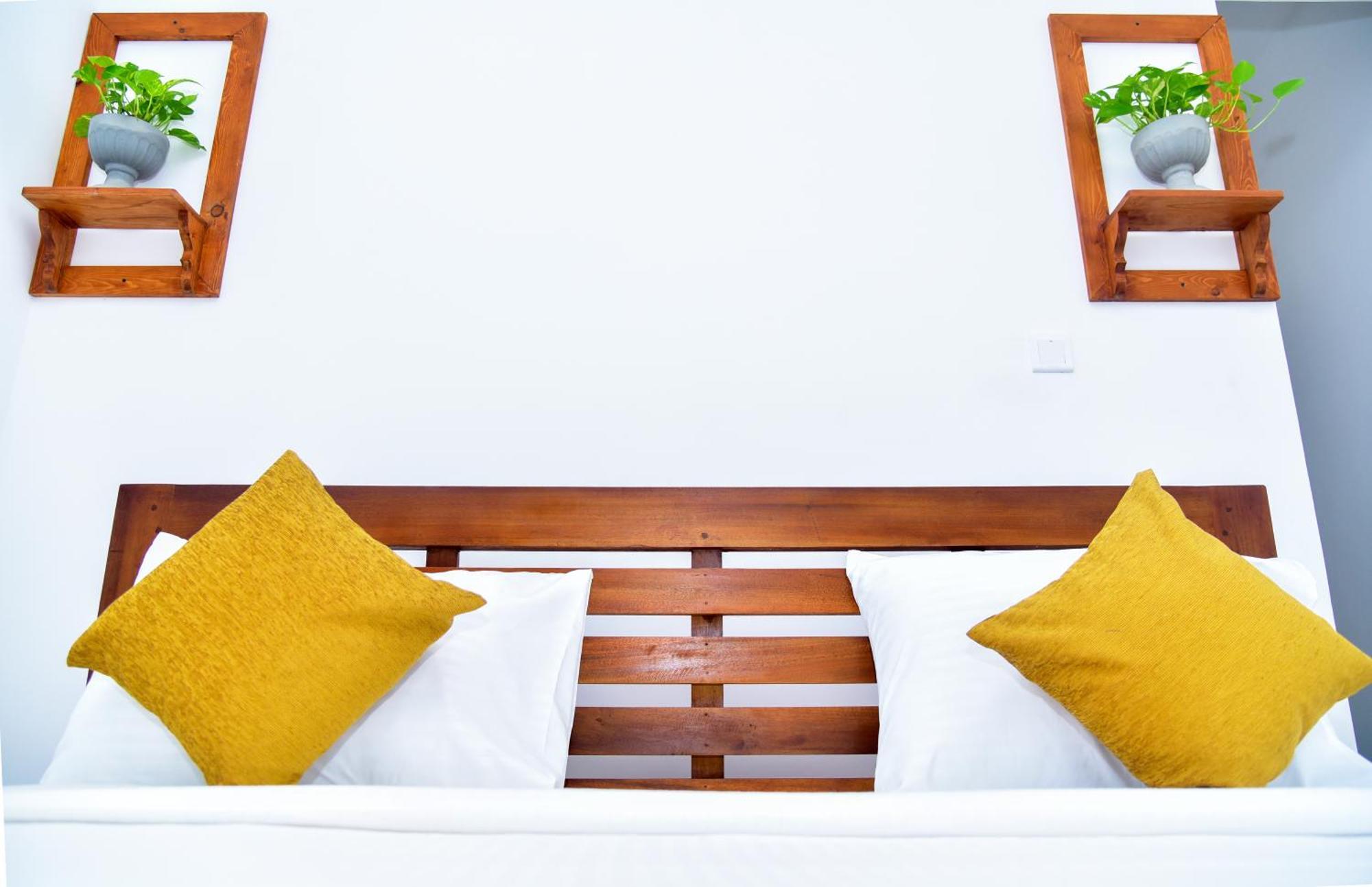 Breeze Blows Inn Ella Ngoại thất bức ảnh