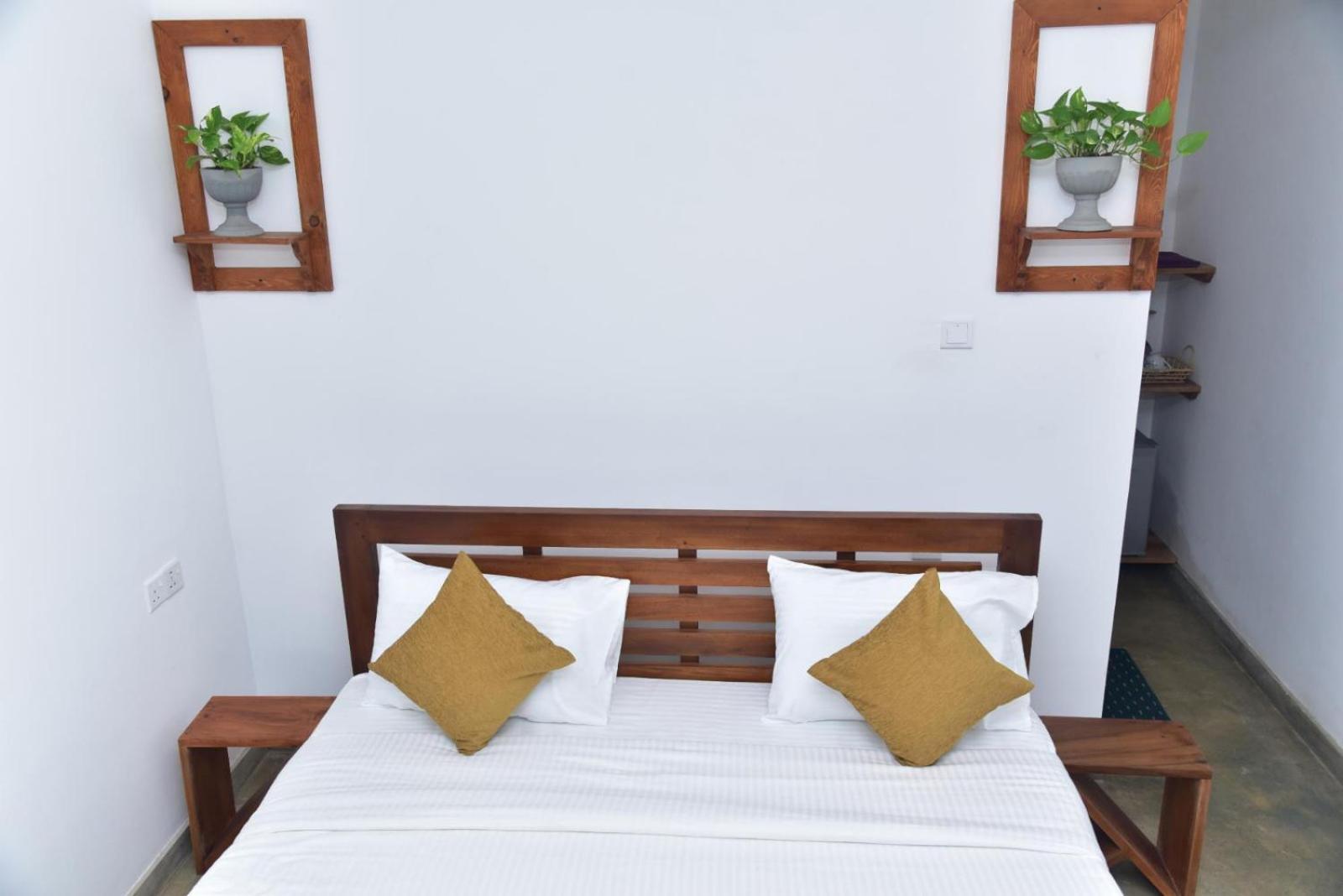 Breeze Blows Inn Ella Ngoại thất bức ảnh